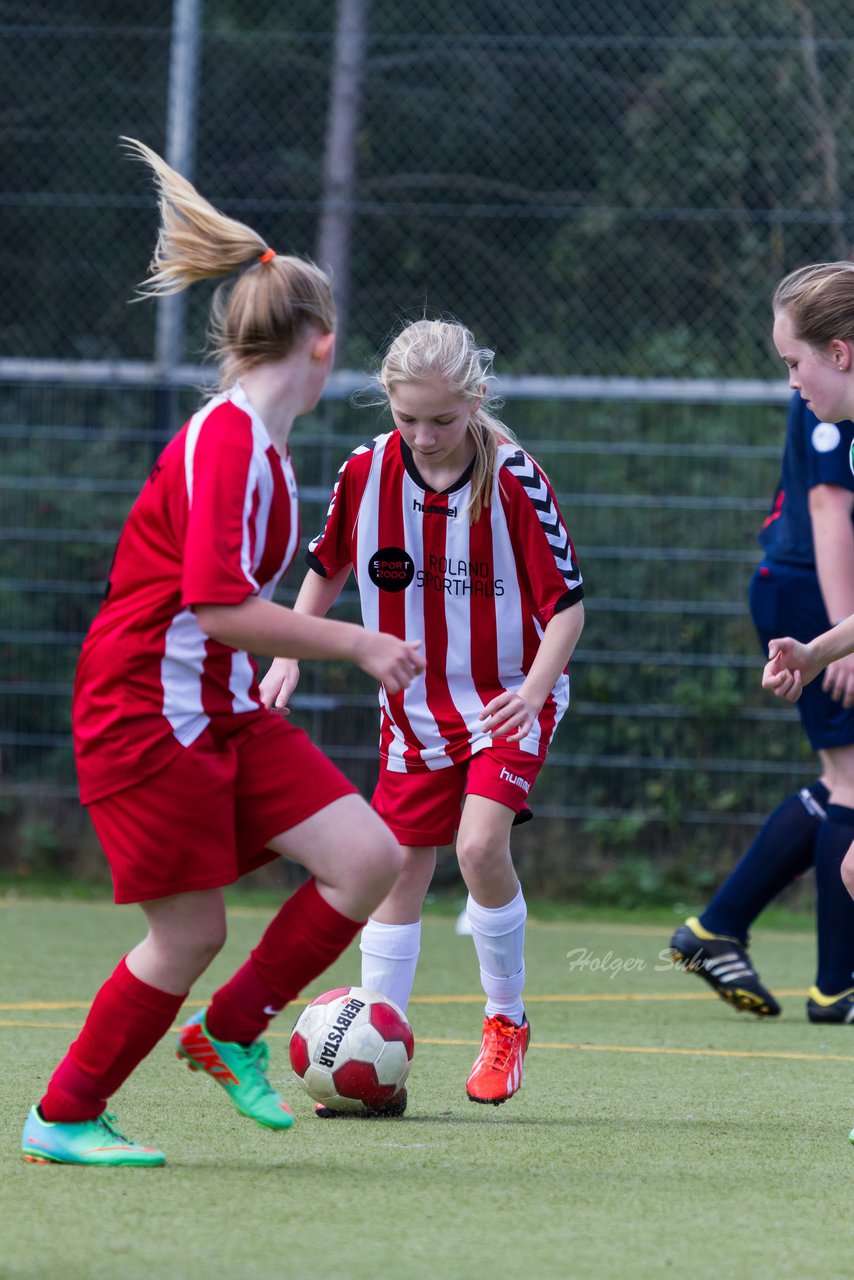 Bild 285 - C-Juniorinnen Kaltenkirchener TS - TuS Tensfeld : Ergebnis: 7:0